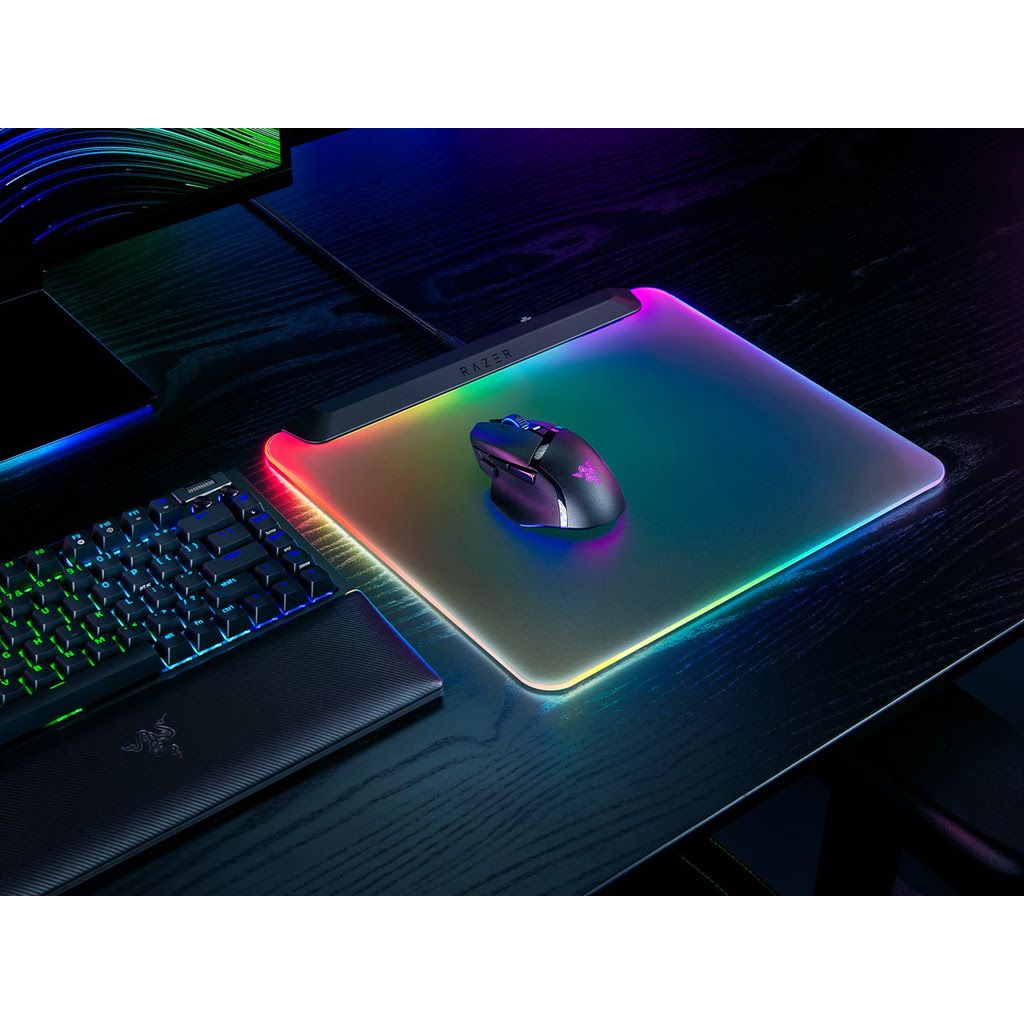 RAZER Firefly V2 Pro, RGB, mousepad nero